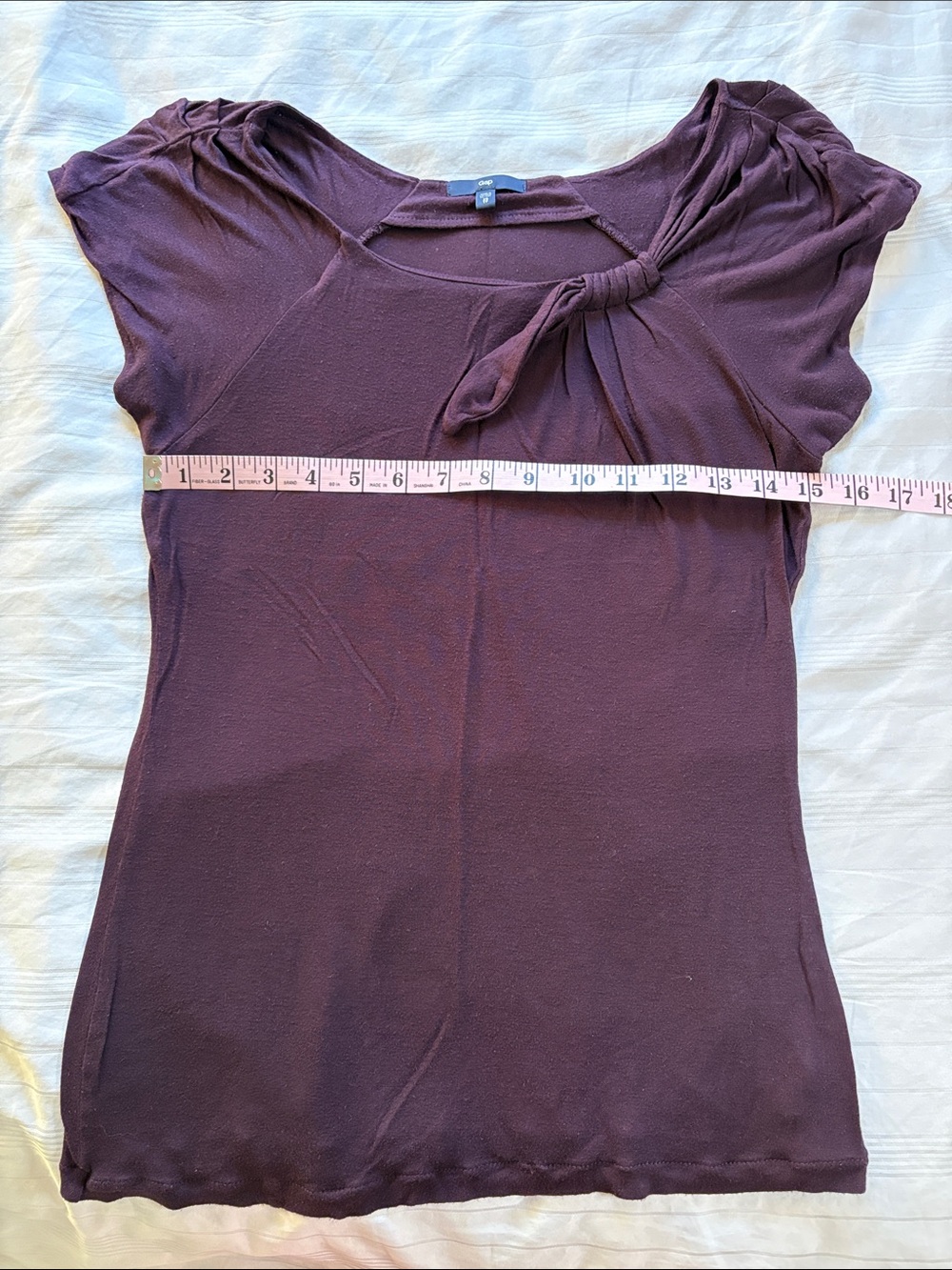 ✨5 for $20✨ GAP dark Purple Twist-Neck Cap Sleeve Top